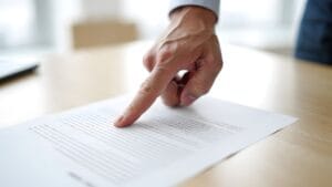 Representation of a clause in a lease contract